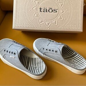 Taos EZ Soul Gray Slip-On Sneakers